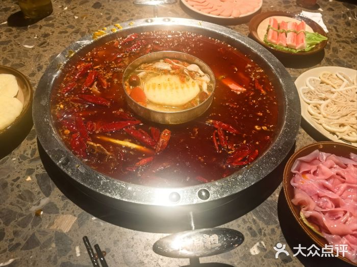 重庆渝达老火锅(春熙路店)图片