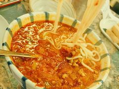 小锅米线-浩海火燒雲傣家菜(静安芮欧店)