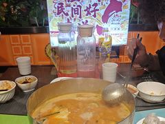 -四季喧黔味豆米火锅(万达广场店)