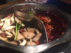 -纸盐河码头火锅(十八梯店)