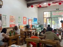 -小叶大馅饺子城