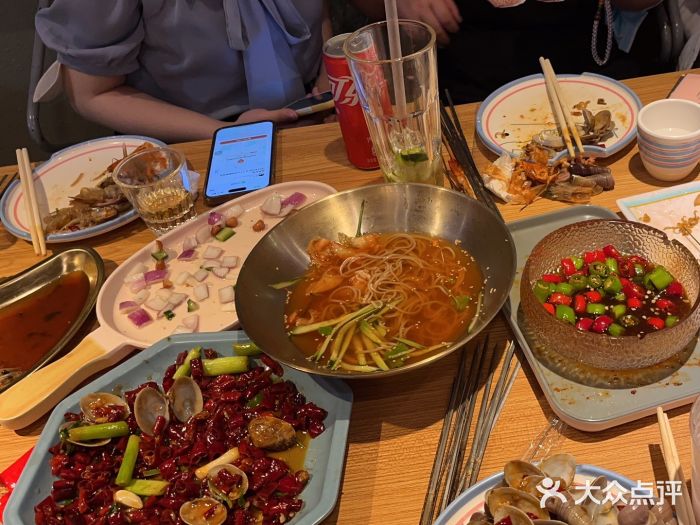 街角等你.大连海鲜烧烤.经典铁板海鲜串(西安路店)图片