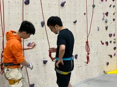 -锐菲特游泳体育健身中心(滨江店)