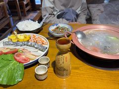 -民食香·腊排骨野生菌美食(木府店)
