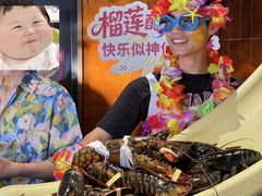 -雍容荟帝王蟹活龙虾展台自助(IFS黑金店)