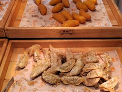 -金滏山烤肉·海鲜·火锅自助餐厅(襄阳万达店)