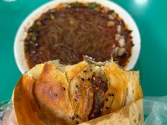 -甘记肥肠粉(马鞍北路店)