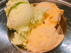 冰淇淋-老炉家木炭烤肉(长江国际店)
