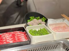 -海底捞火锅鲜切牛肉主题店(长寿路店)