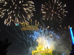 -泉城欧乐堡梦幻世界
