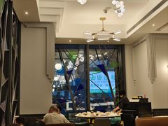 -港丽餐厅(高德置地店)