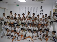 -极真空手道疾风道场(虹口凉城店)