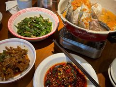 -蛮佬拾·乡里土菜馆(河西王府井店)