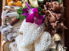 -宣威山野人家·现炒云南菜(金碧店)