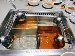 -海底捞火锅(高新万达店)