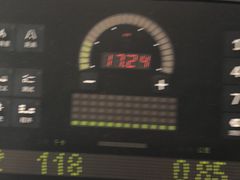 -W Fitness 威尔仕健身(北京英皇集团中心店)