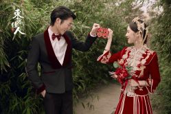 -二十一世纪婚纱摄影(省府前街店)