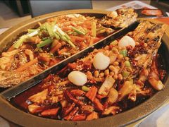 -鸣记脆皮烤鱼·海鲜烤鱼(三八广场店)