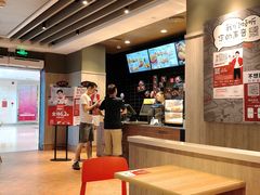大堂-肯德基(东门中店)