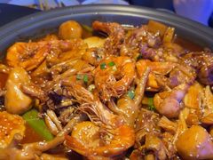 -徐记小怪兽肉蟹煲店(哈西万达金街店)