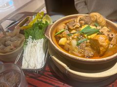 -沙胆彪炭炉牛杂煲(上海日月光广场店)