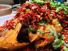 黑色料理炝锅鱼-莲·中餐厅(成都首座万豪酒店)