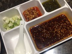 油碟-先机泉水鸡汤(南山老君洞店)