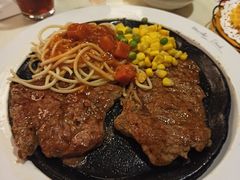 -豪客来牛排(中央花苑店)