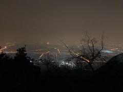 -鬼笑石后山停车场