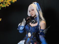 -米游妙妙屋cosplay换装自拍摄影体验馆