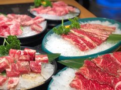 -韩烧牛中牛·甄选黑牛烤肉(黑金店)
