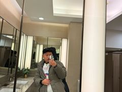 -百荣世贸商城