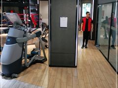 -一兆韦德健身(张杨路店)