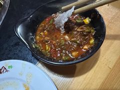 -果松木炭酸菜铜火锅·外婆参鸡汤