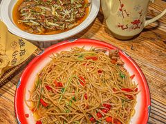 -泥糊破店川菜小酒馆·夜宵(徐家汇店)