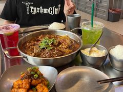 -蓉三少冒烤鸭·四川小吃集(北京首店)