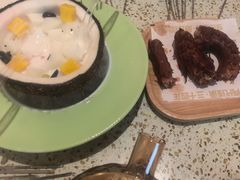 -小董哥烤串·爆汁大油边(故宫店)