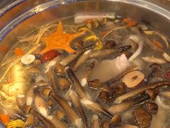 -千岛蚝高压锅生蚝·人参火锅(白云万达店)