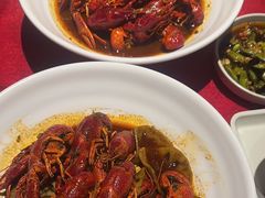 -龙巢盱眙龙虾·牛蛙·烧烤宵夜(八卦岭店)