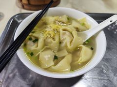 鸡汁三鲜大馄饨-绿杨馄饨临顿路店