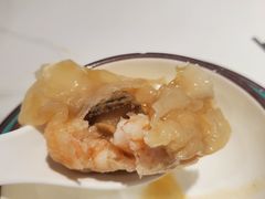 鲍鱼捞汁燕皮虾饺皇-喜势点·糖沙翁手工茶点·本地人茶居(永庆坊店)