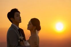 -芭莎视觉婚纱摄影(花溪店)