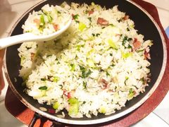 -松沪名灶·豆浆鱼头·新上海菜(飞航吾悦广场店)