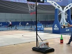 -悦狮体育俱乐部·青少年篮球·羽毛球培训(天通苑校区)