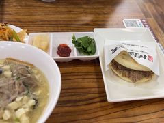 -老陕兄弟(彩虹新城店)