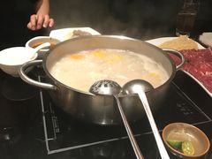 -官也街澳门火锅(新源里店)
