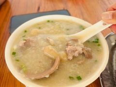 -洲心明记烧肉大粥(总店)