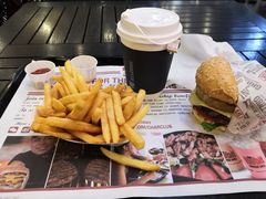 -The Habit Burger Grill 哈比特汉堡(爱琴海店)