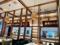 -三人行骨头王火锅(长寿店)