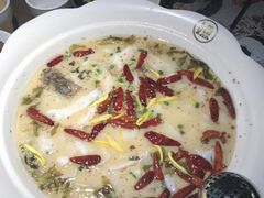 -江渔兒酸菜魚專門店(顺盈时代广场店)